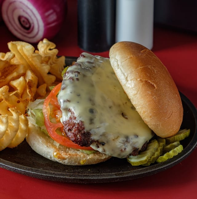 1/2 Lb Cheeseburger Combo.